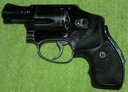 SMITH WESSON 42 Airweight .38 Spec.