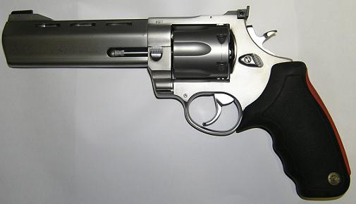 TAURUS Raging Bull .44 Magnum